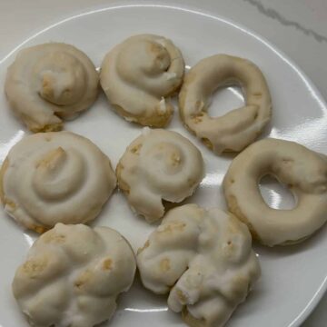 nonnas cookies laid out on plate