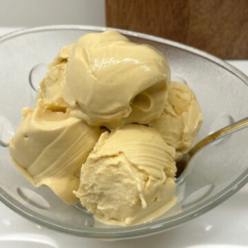 close up of vanilla ice cream in serving bowl